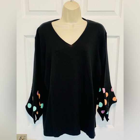 Bundle of 4 Beautiful knit Tops ! - Picture 2 of 9